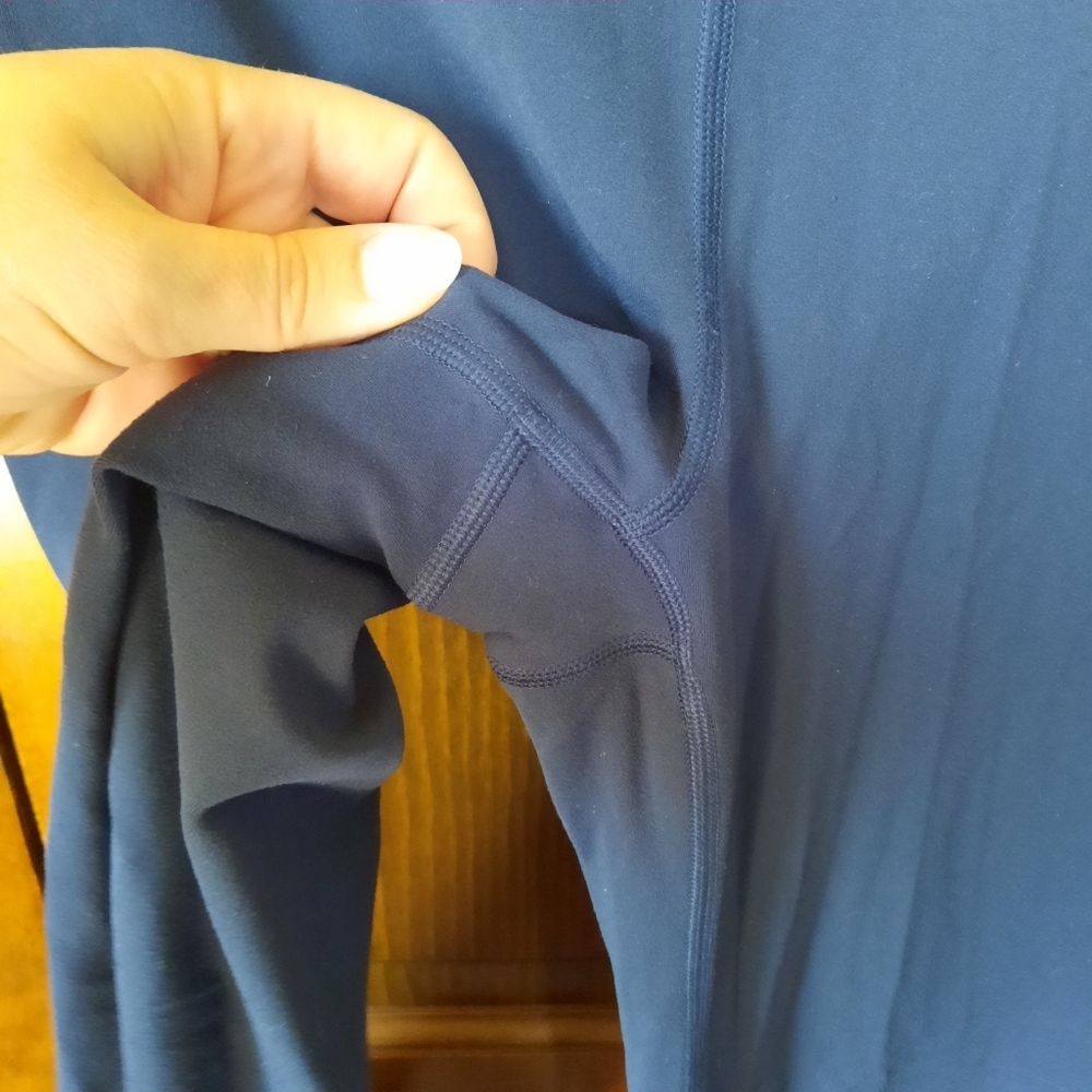 Athleta Studio Flare Pant Powervita Fabric Navy Yoga Activewear Leggings Size M - Picture 6 of 13